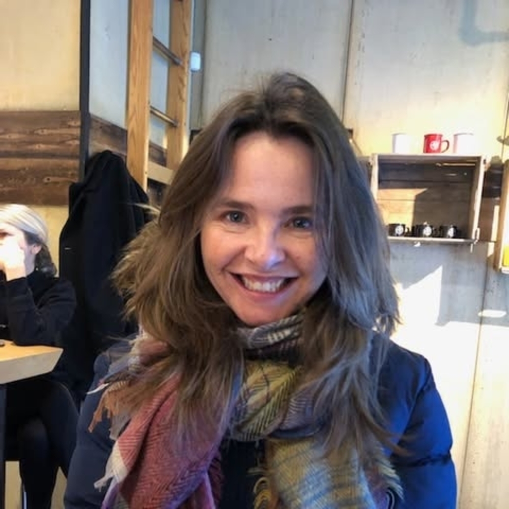 Meet your Posher, Hélène